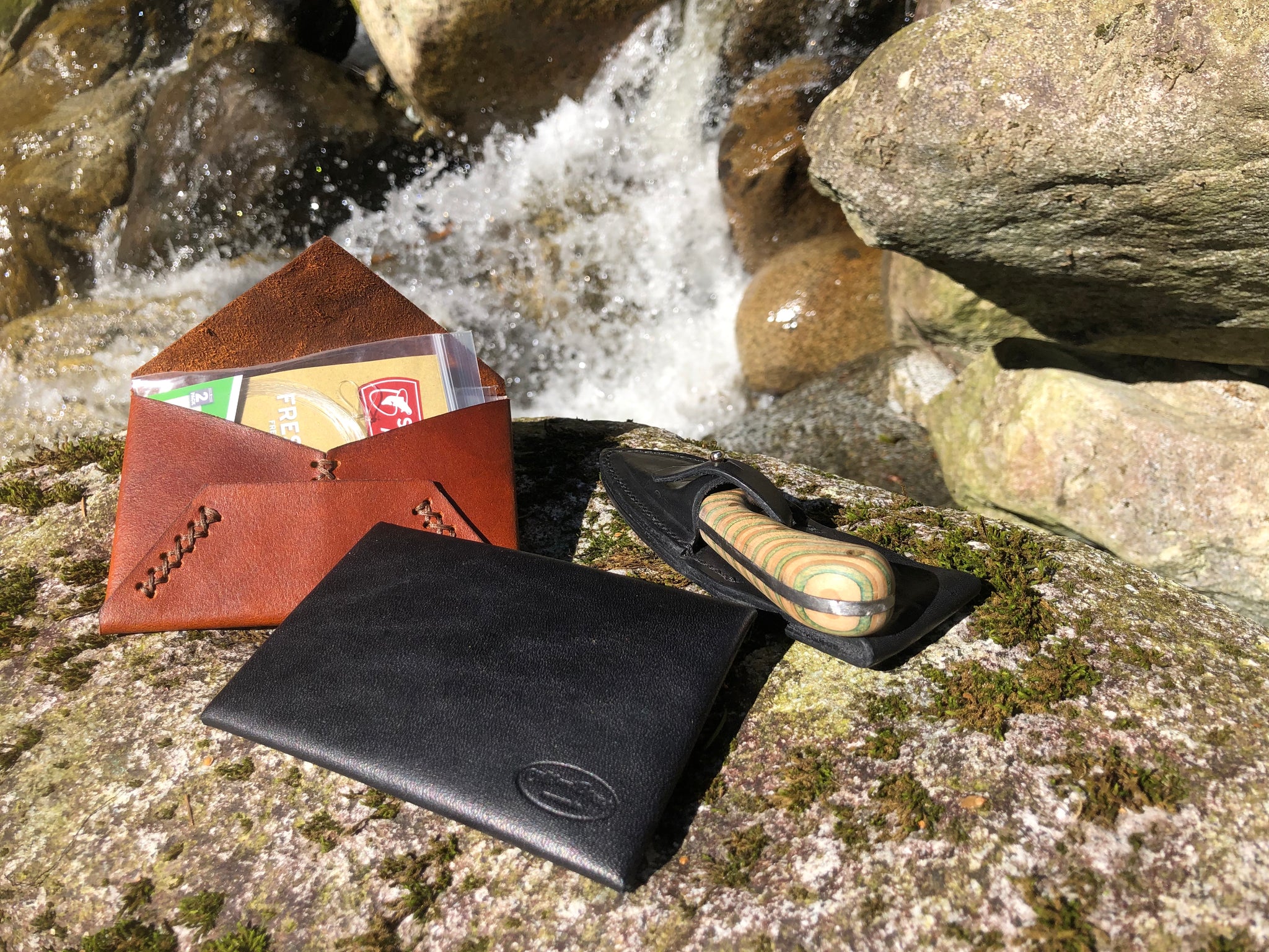 Last Hour Leather Line/Leader Wallet – Cutts and Bows Flies